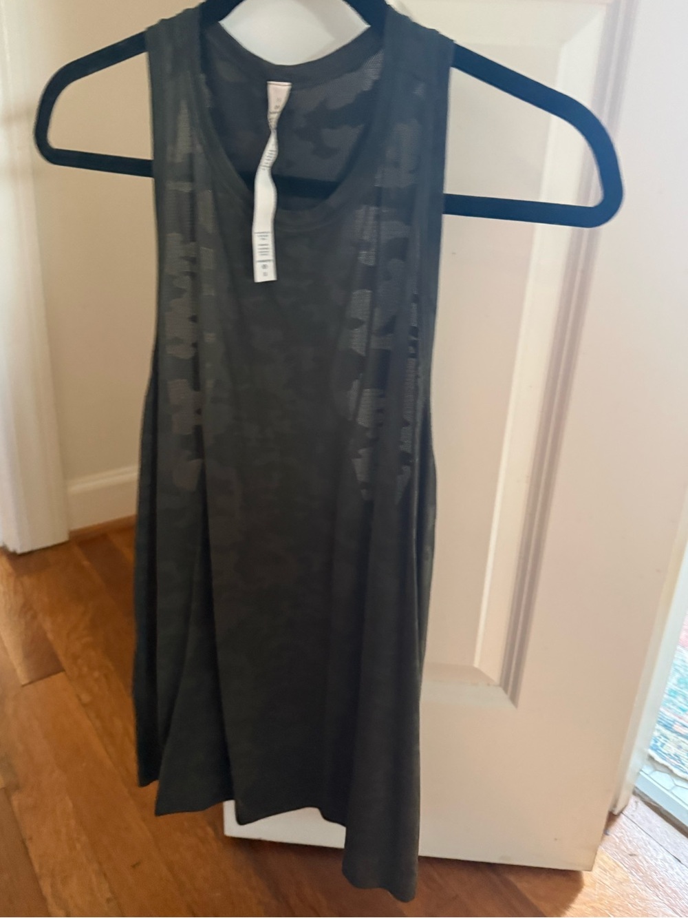 Lululemon Athletica camo tank size 8